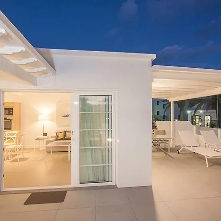 & Princesa Sonia Villa Puerto del Carmen (Lanzarote)