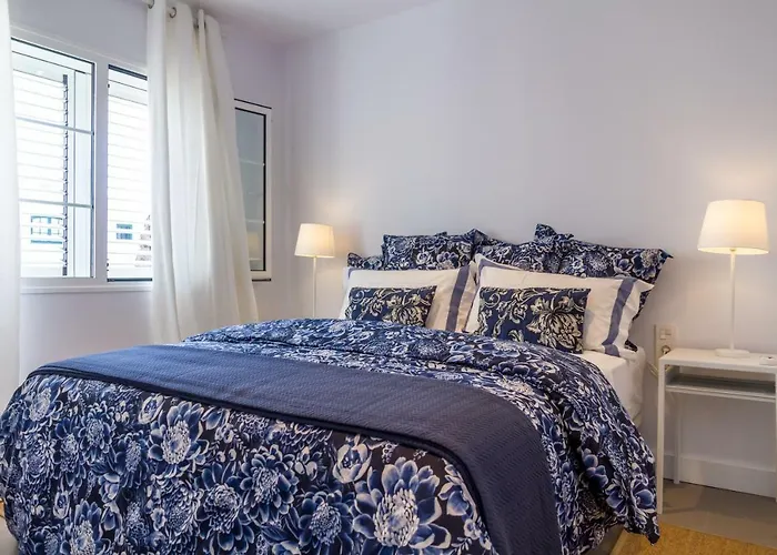 & Princesa Sonia Puerto del Carmen (Lanzarote)